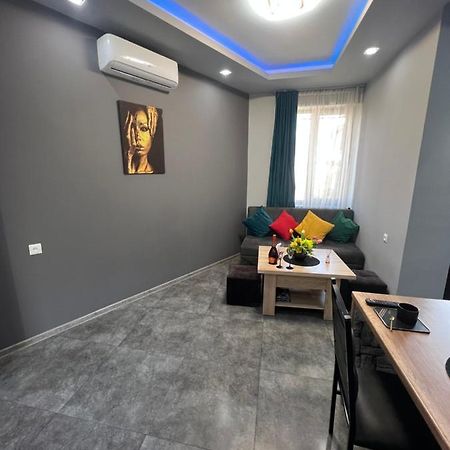 Comfortable Apartment Комфортные Апартаменты Self Check In Yerevan Exterior foto