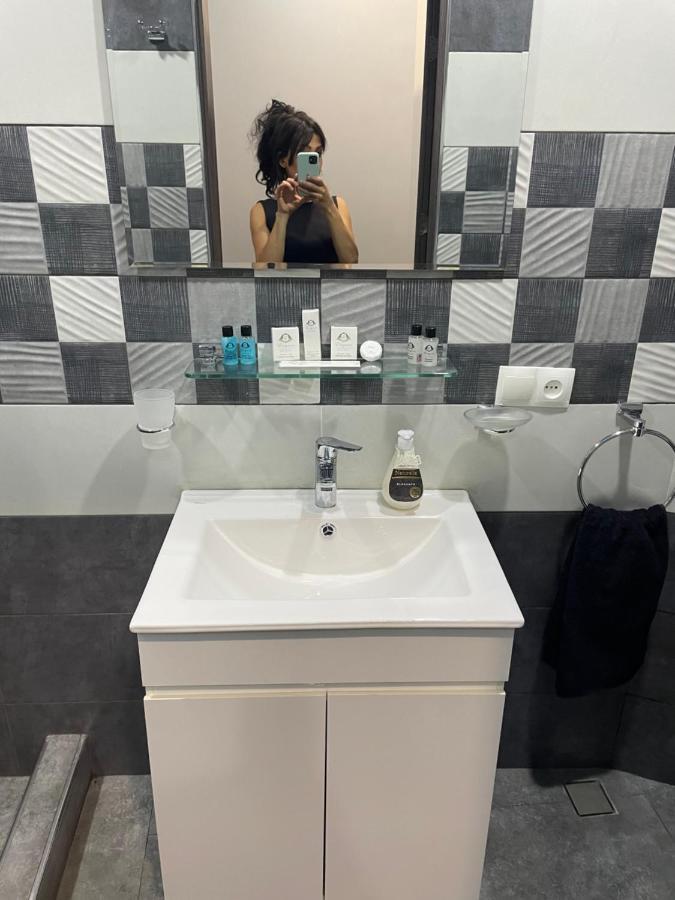 Comfortable Apartment Комфортные Апартаменты Self Check In Yerevan Exterior foto